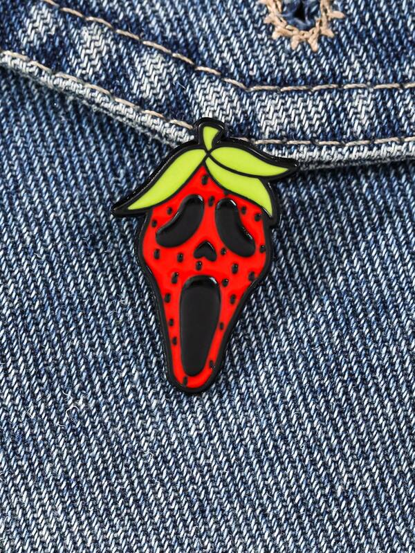 Halloween Strawberry Enamel Pin Fashion Decorative Brooches Ornaments Lapel Bag Badges Jewelry Gifts 2025 New Style