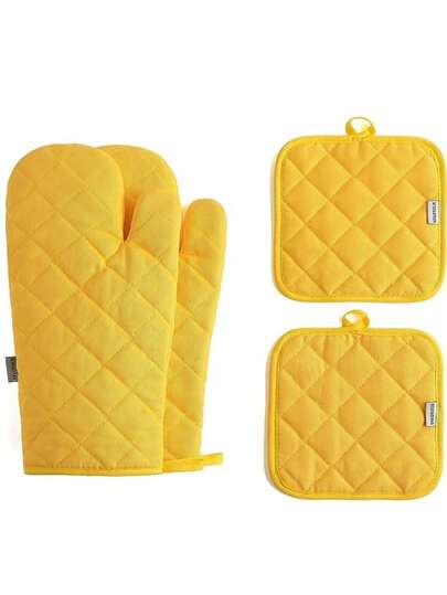 1 套烤箱手套和锅架 4 件套，耐高温 500 度加厚厨房加长烤箱手套（13 英寸）隔热手套，耐高温纯色微波炉手套，厨房烘焙防烫隔热垫