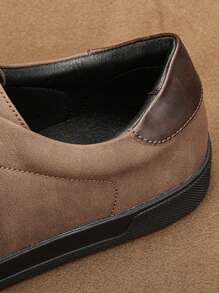Mocasines clásicos y retro para hombres, con suela de goma, cómodos zapatos deportivos planos para uso diario y desplazamientos estudiantiles