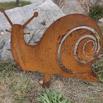 1pc Natural Rusted Countryside Metal Snail Garden Decor, Vintage Style, Outdoor Lawn Decoration, Sturdy Metal Structure, Perfect For Yard Decoration.