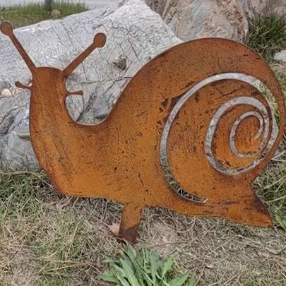 1pc Natural Rusted Countryside Metal Snail Garden Decor, Vintage Style, Outdoor Lawn Decoration, Sturdy Metal Structure, Perfect For Yard Decoration.