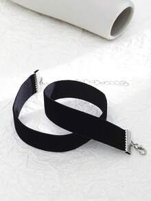 1 件时尚简约性感黑色天鹅绒颈链、锁骨链首饰，适合日常佩戴