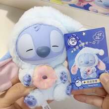 Disney 1 pieza Figura de resina Lilo y Stitch en caja ciega para colgar en la mochila, decoración de escritorio de dibujos animados divertidos y lindos, artículo coleccionable, juego para fiestas, favor de fiesta de cumpleaños, decoración de escritorio para ceremonias de graduación, bodas y oficinas, regalo ideal para vacaciones