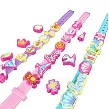 ABS Material DIY Children's Play House Wristband Set, A Popular Puzzle Toy For Girls, Suitable For Children Over Three Years Old, To Cultivate Their Hands-On Ability And Interests.
