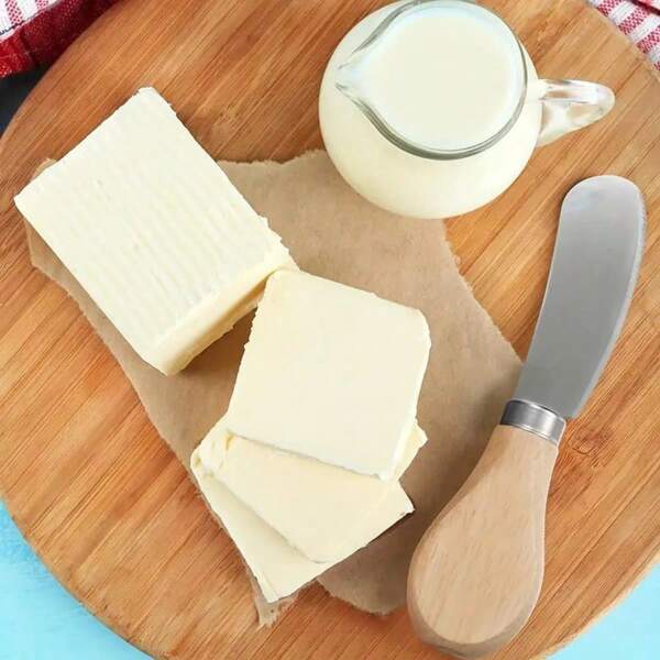 1 Piece Of Cheese Butter Spatula, Stainless Steel Butter Cheese Spatula With Bamboo Handle, Jam Spreader, Bread Spreader, Dessert Knife, Kitchen Utensils, Kitchen Supplies, Back To School Supplies