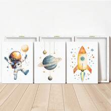 宇宙梦想家婴儿房三件套：1/3 太空冒险版画，配有漂浮的宇航员、土星环和复古火箭 - 独家婴儿星系墙饰套装。太空婴儿房装饰，宇航员婴儿墙饰，漂浮的星球版画，复古火箭婴儿房装饰， - 彩色 - 查看 4