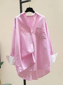 女式条纹纽扣衬衫，不对称下摆，翻领，胸袋，长袖上衣，适合约会之夜、假日休闲旅行、学院风，四季皆宜 - 粉紅色條紋 - 查看 1