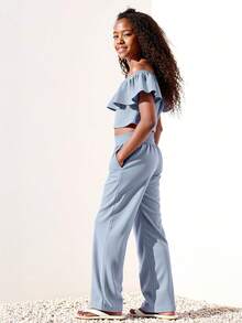2 piezas Conjunto de verano para niñas, Blusa corta con hombros descubiertos y volantes + Pantalones anchos de cintura alta, Conjunto casual elegante y dulce para niños - Celeste - Ver 4
