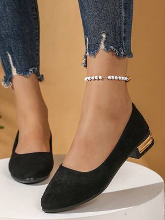 女士平底尖头套脚鞋，新款软底乐福鞋，低跟防滑休闲鞋，黑色时尚轻便透气纯色平底鞋（宽脚建议买大一码）