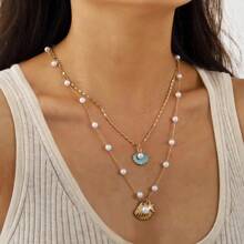 2 Stücke Sommer Halsketten Set, Strand Halskette für Frauen, verstellbare mehrlagige Halskette mit Kunstmuschel- und Kunstperlendesign. Nicht fixierte Sommer Ozean Halskette