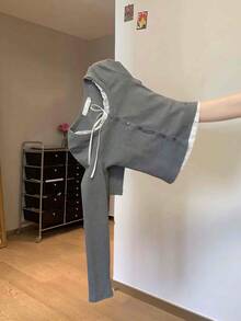 甜美蕾丝与蝴蝶结拼布修身女式上衣，春夏