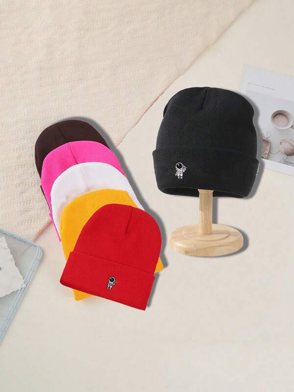 1PC Astronaut Men's Knit Cap, Retro Futuristic Design For Streetwear, Music Festivals & Birthday Gifts
