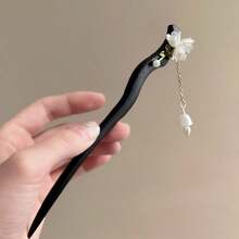 1 pièce Pince à cheveux en bois de style chinois haut de gamme avec fleur tintante et gland, accessoire de cheveux rétro chinois convenant aux robes, à l'usage quotidien, aux séances photo et aux sorties, accessoires de cheveux, épingles à cheveux, rallonge de chignon, fabricant de chignon, pièce de chignon, épingles de coiffure, fournitures scolaires, accessoires de tête - Multicolore - Voir 3