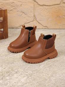 最新时尚儿童踝靴，幼儿平底侧拉链休闲鞋，春秋季新款皮革男童靴女童婴儿短靴 - 棕色 - 查看 5