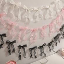 蝴蝶结丝带三角旗，白色、米色、黑色、粉色、蓝色、金色，节日派对装饰背景 - 彩色 - 查看 3