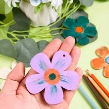 1 套木制花形配件，适合 DIY 手工艺品 - 非常适合绘画、制作杯垫和装饰品，可悬挂在客厅、卧室、走廊和书房进行家居装饰，也适用于制作卡片、标牌等。