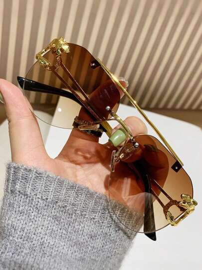 1 Pair Unisex Oval Lens Fashion Glasses, Metal Leopard Print Decorated Temples, Retro Minimalist Design