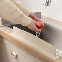 Silicone Material Sink Splash Guard Kitchen Dishwashing Basin Anti-Splash Board Household Hand Washing Countertop Water Barrier Absorbent Mat Waterproof Protector