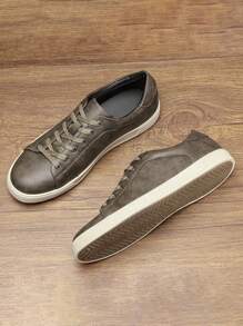 Zapatos clásicos retro de skate para hombres, con suela de goma, cómodos tenis planos deportivos para uso diario y transporte del estudiante