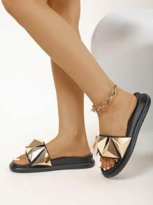 Sandali estivi da donna, stile vacanziero minimalista, decorati con fibbia metallica a triangolo, sandali con zeppa platform in stile fatato, adatti per passeggiate all'aperto e spiaggia