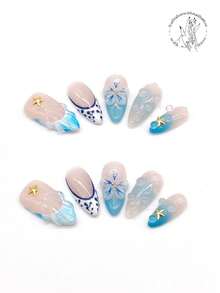 10片纯手工制作的按压式美甲贴，美甲用品，美甲贴纸，沙滩必备，25毫米长，粉色、白色等多种颜色，手绘红色花苞枝条，手绘红色花朵，红白圆点，黑色斑点装饰。春夏风格，可爱美甲贴纸。