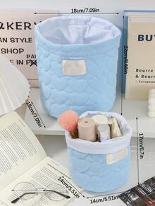 1 coș de depozitare cu model drăguț de inimă albastră, coș de depozitare pentru diverse obiecte de birou, coș de depozitare pentru ruj machiaj pensule îngrijirea pielii, ornamente de birou, cutie de depozitare pentru cosmetice, coș de picnic portabil, depozitare pentru baie, depozitare pentru îngrijirea pielii, potrivit pentru casă, călătorii, festivaluri și școală.