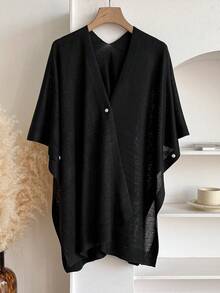 一件简约纯色纽扣针织披肩罩衫，百搭时尚，轻薄透气，适合日常穿着和旅行搭配连衣裙。 - 彩色 - 查看 9