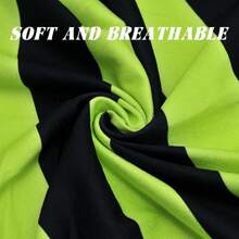 1 件绿色狗衣服，由涤纶材料制成，上面印有快乐狗图案，宠物非常喜欢，用于装饰宠物，适合家庭和户外使用，适合体重 20-30 磅的宠物