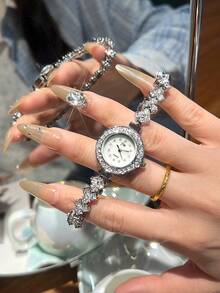 jw 1 Piece Women's Rose Gold Simple Alloy Bracelet , Exquisite Round Dial, Casual And Exquisite Highly Attractive Women's Watches Rhinestone Dial, Women's Fashion Bracelet Watches, Luxury Quartz Watches Suitable For Daily Decorations, Wear And Party Commuting Trip