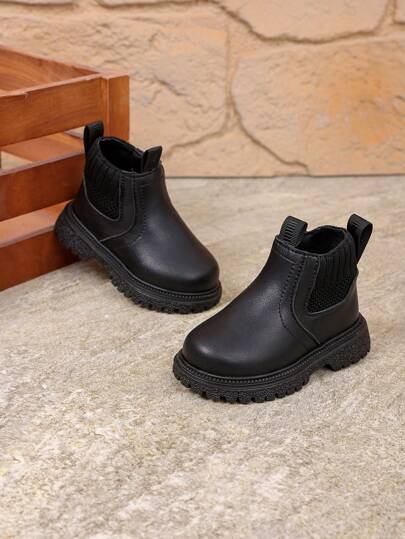 时尚儿童短靴，幼儿鞋平侧拉链，新款春秋真皮鞋面软底男童靴，女童靴，婴儿靴