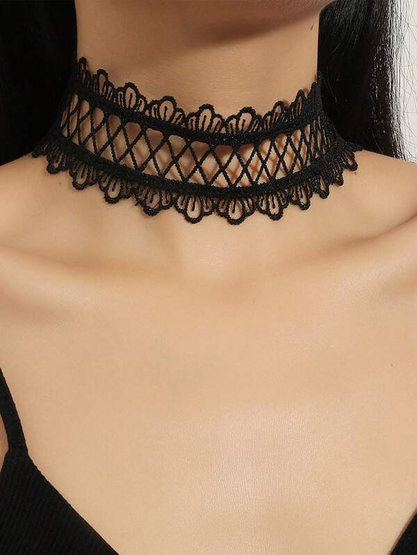 1pc Fashion Gothic Style Hollow Choker Necklace