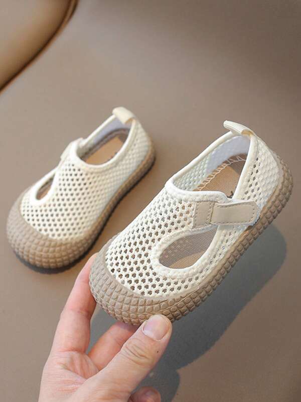 Sandali in rete per bambini, scarpe da spiaggia antiscivolo e durevoli, nuovo modello estivo, traspiranti e leggeri, per bambini piccoli e grandi