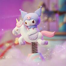 官方三丽鸥旋转木马系列收藏品公仔 - 可爱的 Hello Kitty、Cinnamoroll、Kuromi、My Melody 旋转木马毛绒玩具 - 彩色 - 查看 1