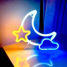 1 pièce Enseigne au néon tête de vache rose 11x10x0,7 po environ 28x25,5x1,8 cm Lumière décorative à LED, alimentée par batterie ou USB (flamme, nuage, éclair, pont arc-en-ciel) Lumière néon pour bureau ou décoration murale, toile de fond pour diffusion en direct d'influenceur, convient pour la chambre, la maison, les fêtes, les anniversaires, les demandes en mariage, la Saint-Valentin, la Fête des mères, la décoration de Noël