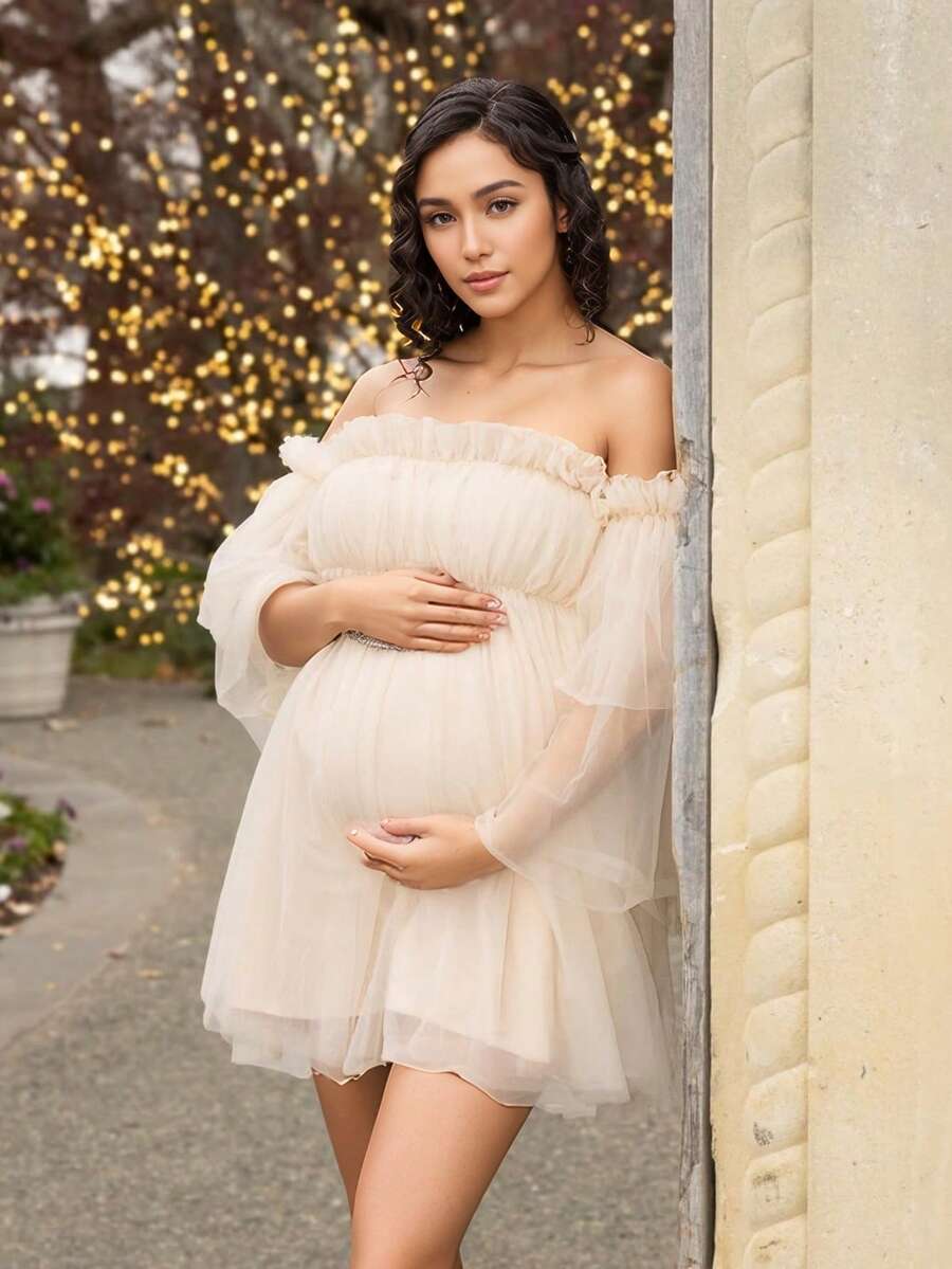 JustVH 孕妇露肩荷叶袖网纱连衣裙，适合婴儿派对拍照，短款连衣裙，春季款 - 杏色 - 查看 1