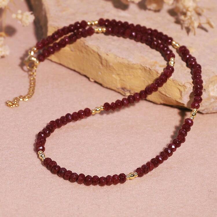 1pc Natural Garnet Stone Necklace For Women - Golden-Tone Elegant Jewelry, Deep Red Gemstone Beads For Daily Wear & Gift, Boosts Confidence & Enhances Charm, Charm Necklace, Sophisticated Bead Design - Burgundy - View 3