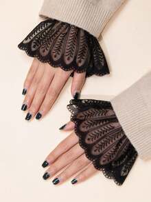 1 Pair Lace Hollow-Out Sleeves, Suitable For Formal Events, Weddings, And Daily Wear - Black - View 4