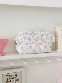 1 件粉色和蓝色条纹/熊/花朵/蝴蝶结甜心蕾丝绗缝化妆收纳包高颜值甜美清新 Ins 风格学生女生手提包旅行收纳包洗漱包大容量学生通用笔袋可存放化妆品、护肤品、笔、手机、零钱、钥匙、珠宝等生日礼物、返校礼物、周年纪念礼物度假旅行必需品暑假学校用品包女士旅行包化妆包 - 彩色 - 查看 14