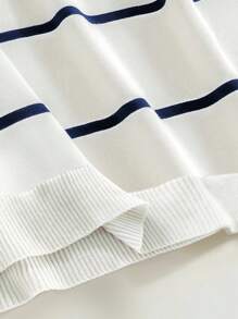 T-shirt girocollo a maniche corte in maglia da uomo - a blocchi di colore blu navy e bianco - con motivo a righe - tessuto confortevole - design alla moda per uso casual quotidiano e uscite del fine settimana