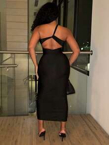 Alexandranx Solid Color Asymmetrical V-Neck Slim Fit Backless Dress Maxi Women Outfit - Black - View 4