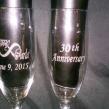 Flûtes à champagne personnalisées avec le nom pour le mariage, verres à champagne, cadeaux de mariage, cadeaux de champagne, flûte personnalisée, cadeau pour la mariée et le marié
