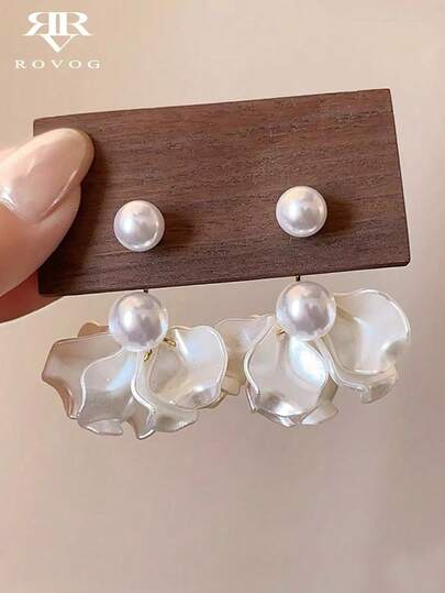 1 对优雅优质花瓣吊坠耳环，奢华时尚，适合日常佩戴，魅力女性