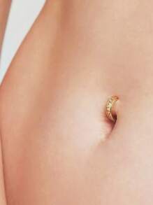 1 stuk charmante navelpiercing met zirkonia, geperforeerd voor dames, maat 14G, binnendiameter 10 mm en 12 mm, geschikt voor piercings in meerdere delen, zoals lippiercings, neusringen, neus, oren en navel. Het ultrapraktische scharnier voorkomt wrijving in kleding, waardoor het geschikt is voor werk, sport, wandelen, zwemmen en meer. Zeer geschikt voor dansvoorstellingen, strandfotografie en dagelijks gebruik.