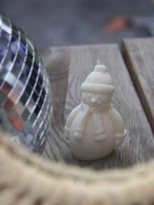 1 pieza Molde de silicona con diseño de muñeco de nieve trenzado, apto para hacer velas con aroma, jabones hechos a mano, decoración de escritorio de concreto, arte de resina, ideal para ornamentos de sala de estudio, regalos de fiesta de Año Nuevo, mercado de invierno, con textura clara y fácil desmoldado