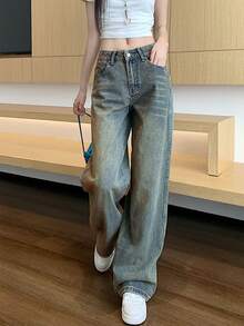 Women's Loose Fit Casual Flare Jeans With Pockets