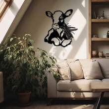 1 pieza Encantadora decoración de pared de metal con diseño de vaca - 14.02 pulgadas X 15.75 pulgadas, decoración rústica, señal de ternera caprichosa, decoración moderna y única para el hogar, elegante decoración colgante, regalo perfecto de inauguración de la casa