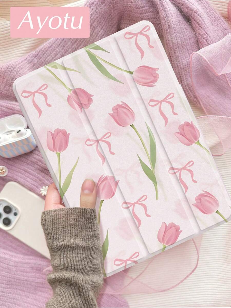 Ayotu Capa básica com estampa floral rosa de tulipas e laços, compatível com iPad de 10,2 polegadas (2021/2020, 9ª/8ª geração), Galaxy Tab A8 de 10,5 polegadas (2022), A9 de 8,7 polegadas e A7 de 10,4 polegadas, com compartimento para Apple Pencil e Kindle Paperwhite de 12ª geração (2024). Suporta função de ativação/desativação automática. Ideal para presentear em aniversários e festas de primavera.