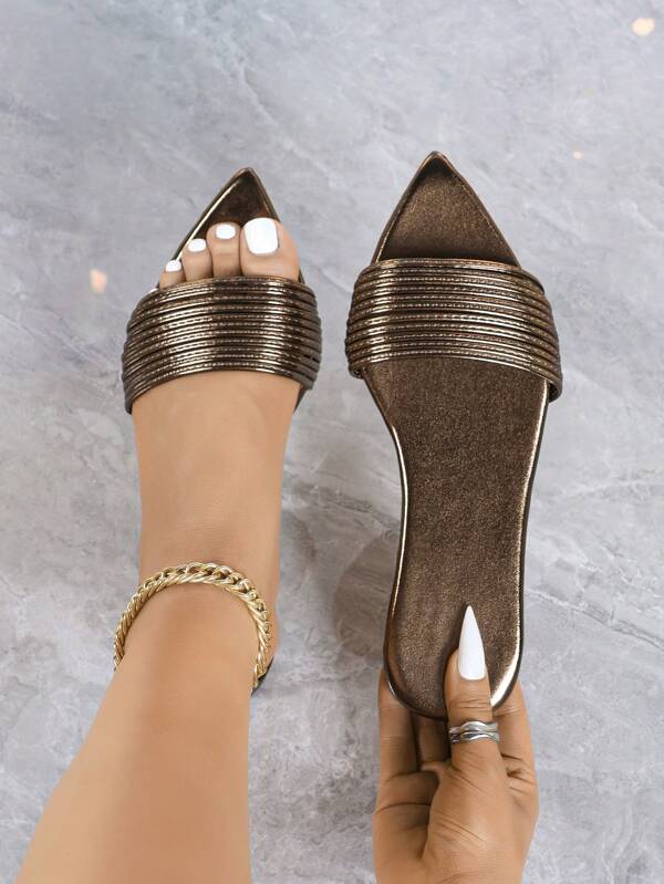 Französisches Design flache Damen Slip-On Sandalen, braun spitzer Zehenbereich sexy vielseitig Riemen elegante Leder Slides, geeignet für Strand, Büro, Zuhause