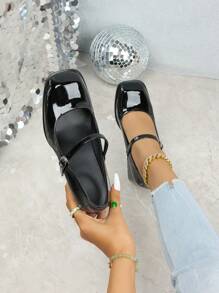 Chaussures Rétro de style Babies français, talons hauts nouvelles arrivées de printemps, escarpins de style coréen de couleur unie, petite et grande tailles, bout carré à talon épais