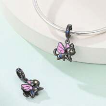 1 Piece Silver Plated Bead Pendant, Secret Glow Cat Paw Pendant, Little Cute Cat Bead, Garden Cat Pendant, Flower Pot Kitten Pendant, Pet Cat Bead, Fishing Kitten Pendant, Flying Kitten Pendant, Suzuran Cat Cat Pendant, Jump Rope Kitten Pendant, Loving Cat Pendant, Cat Stealing The Moonlight Pendant, Suitable For Women's Bracelets Necklaces DIY Jewelry Making Dating Gifts Sweet Style Women's Jewelry